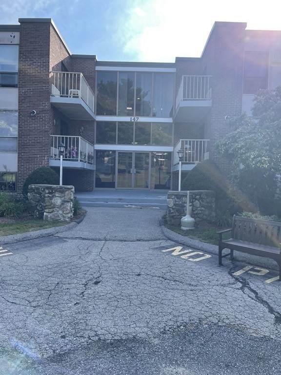 147 Turner Rd - Photo 1