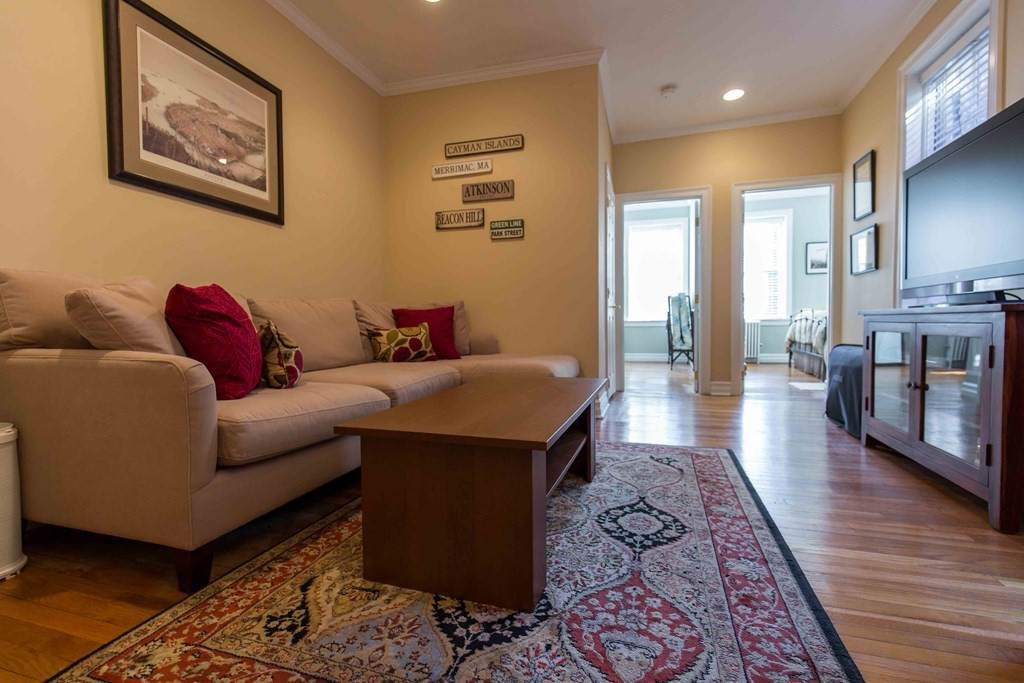 60 Myrtle Street - Photo 1