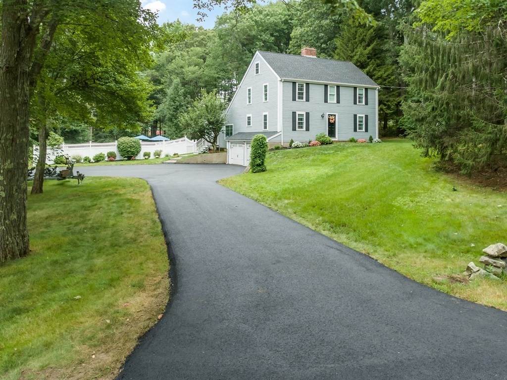 89 Stetson Road - Photo 1