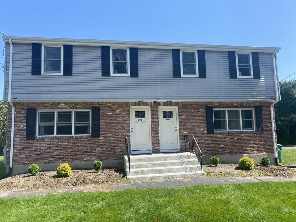 278 Ware St - Photo 1