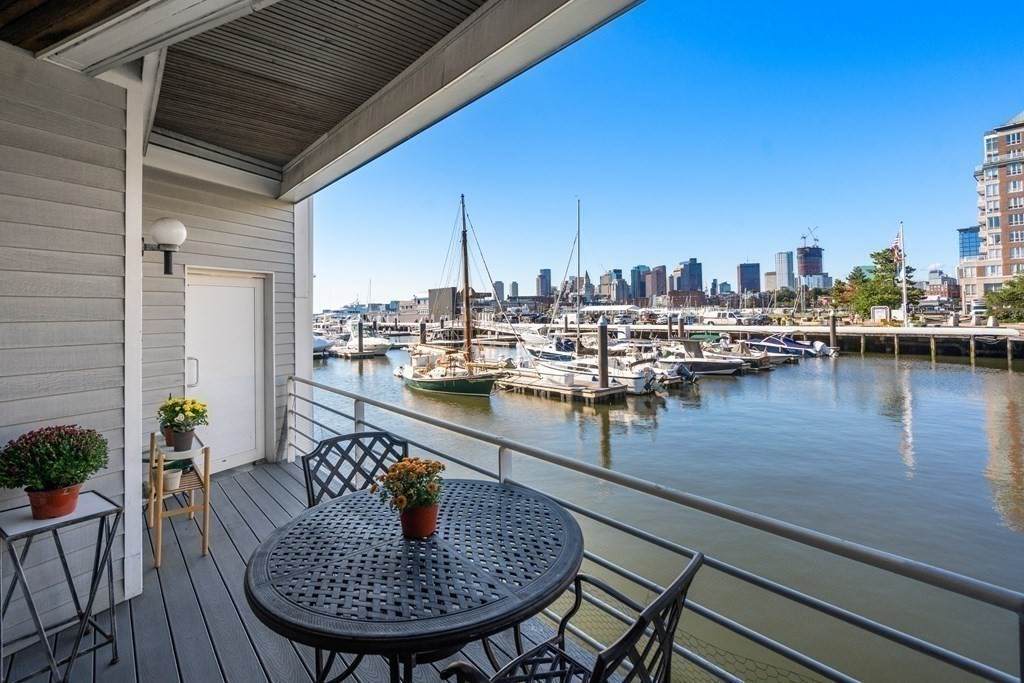 52 Constellation Wharf - Photo 1