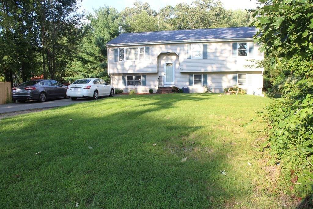175 Bourne - Photo 1