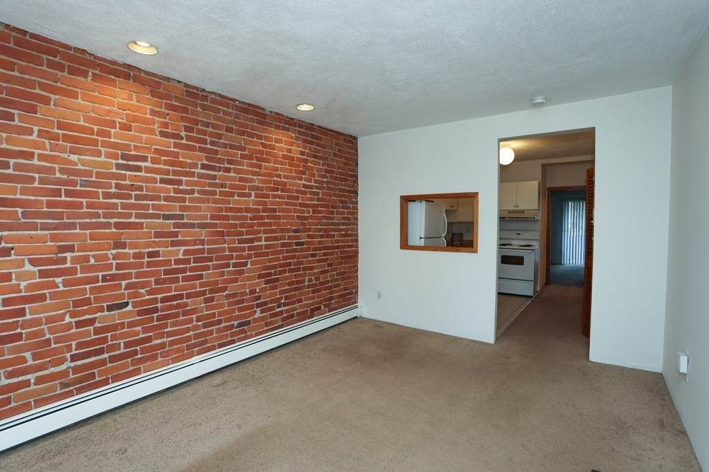 139 Erie Street - Photo 1