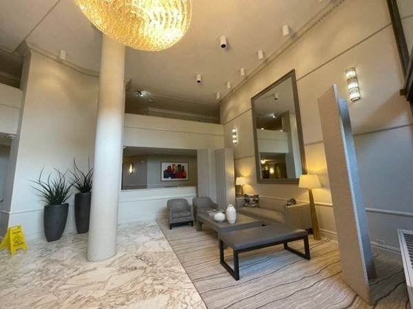 280 Boylston - Photo 1
