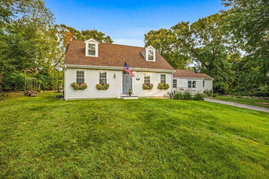 32 Cobb Ln - Photo 1