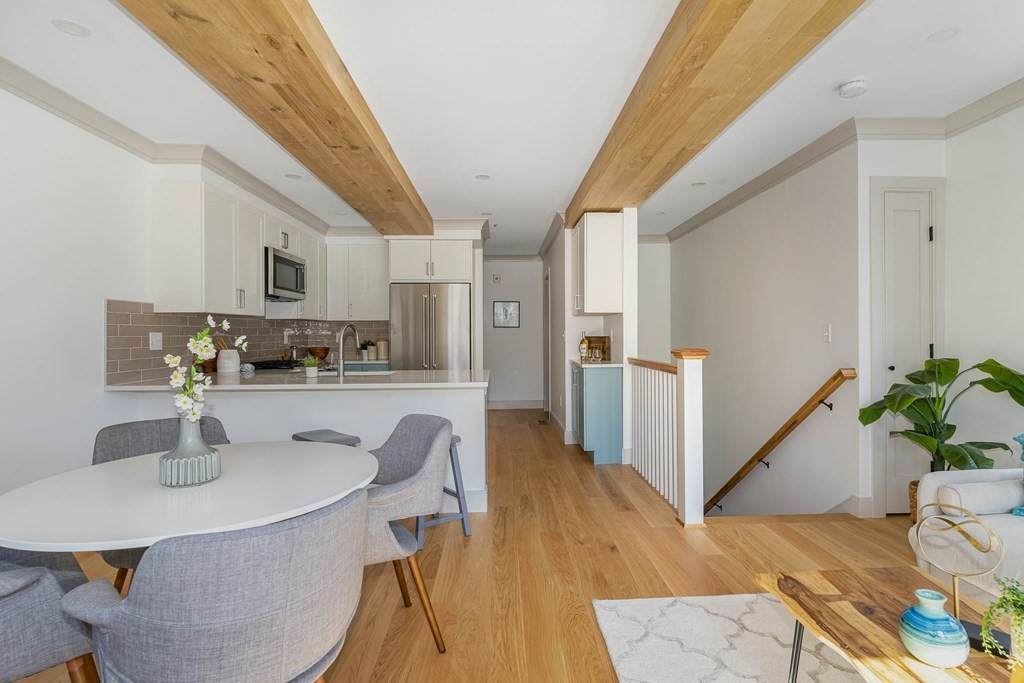 95 West Walnut Park - Photo 1