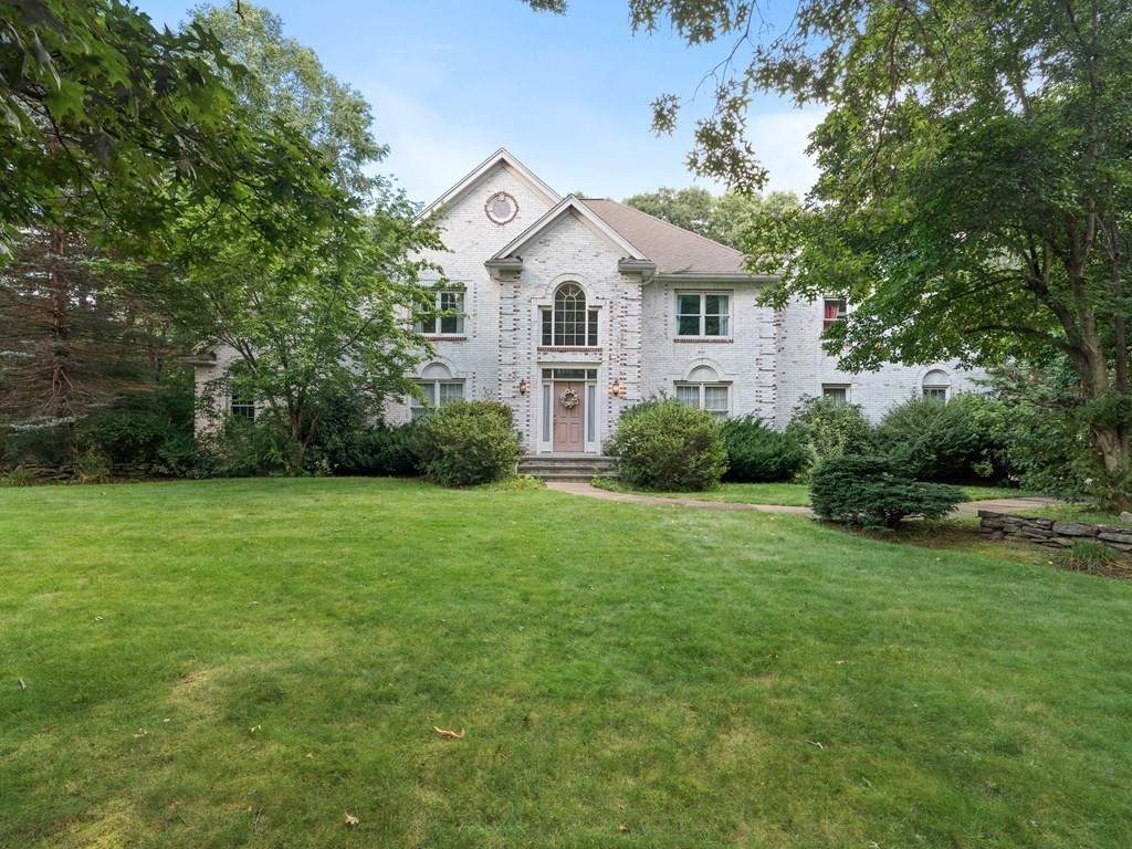 70 Comstock Dr - Photo 1