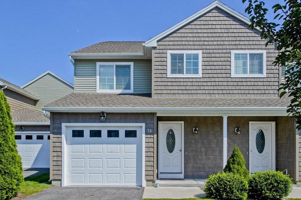 353 Fuller St - Photo 1