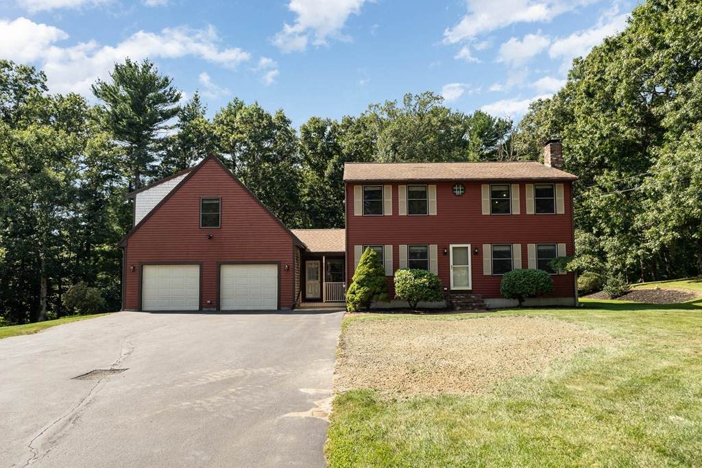 395 Conant St - Photo 1