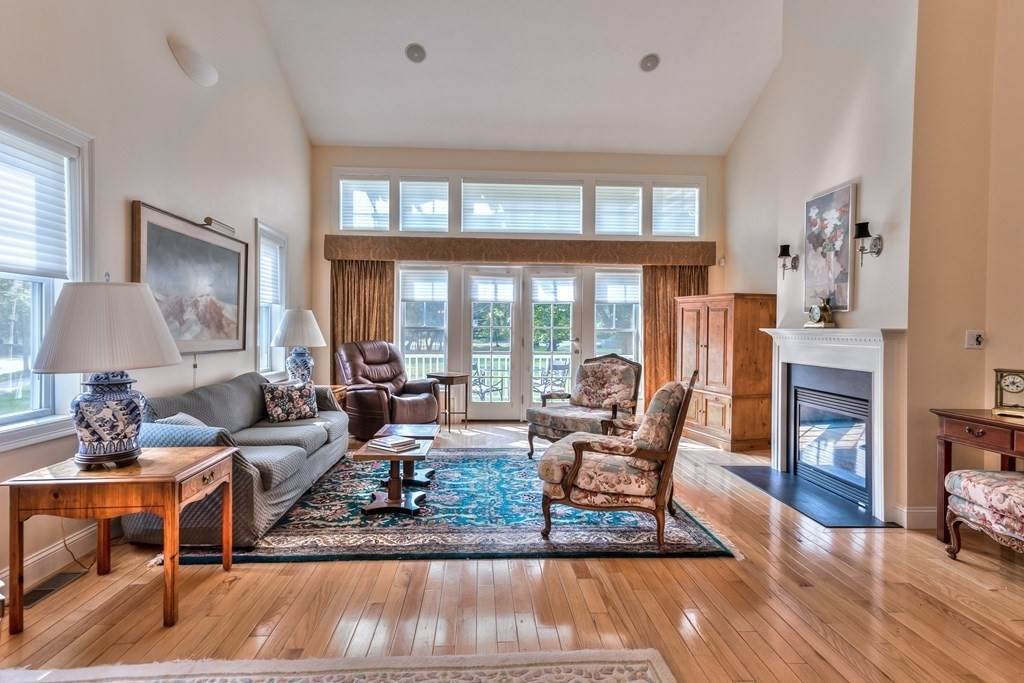 1 Maple Ln - Photo 1