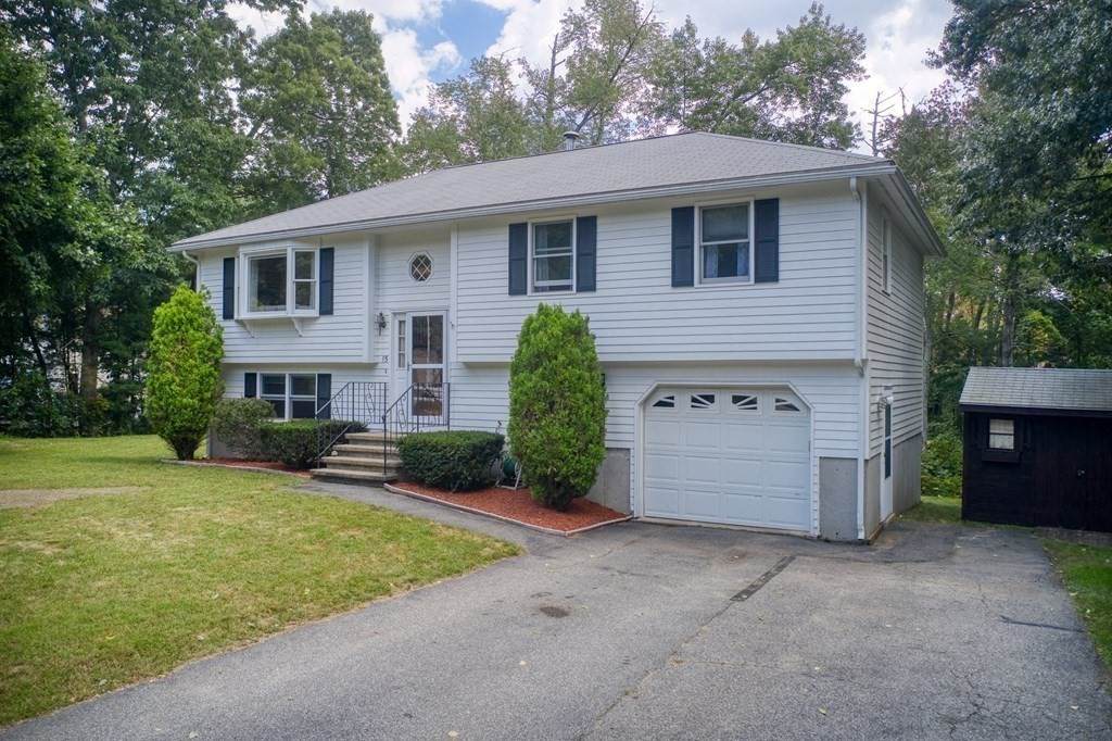 15 Cushing Drive - Photo 1