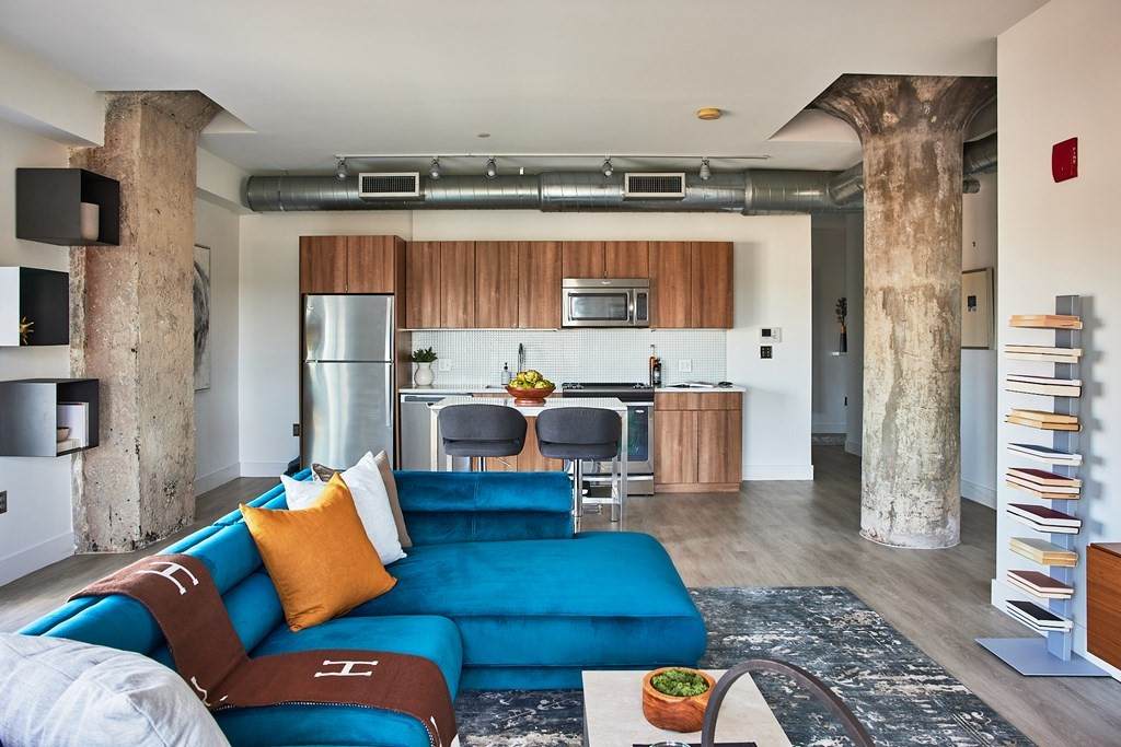 9 Medford St - Photo 1