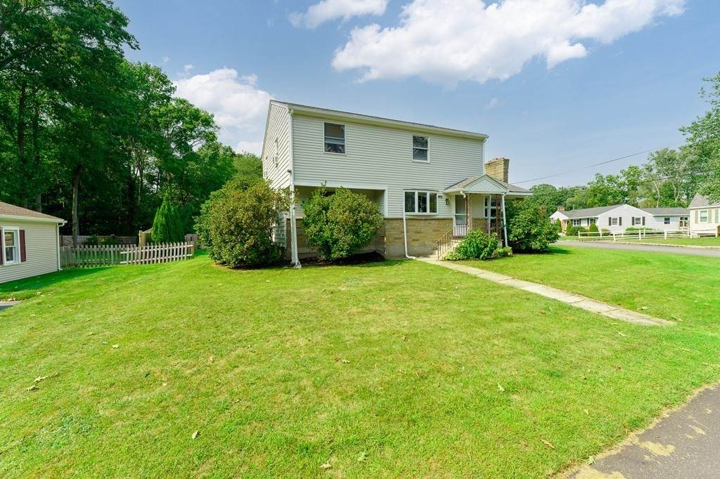 28 Temple St - Photo 1