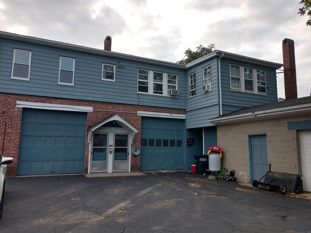 1 Brookline St, - Photo 1