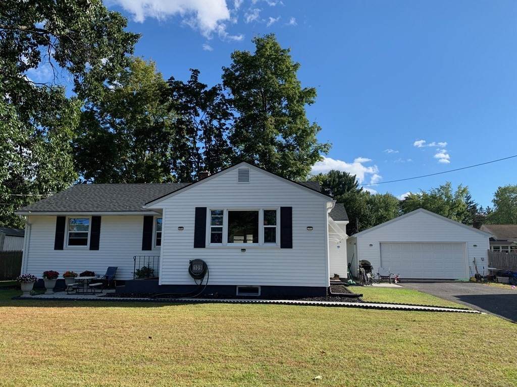 109 Ravenwood St - Photo 1