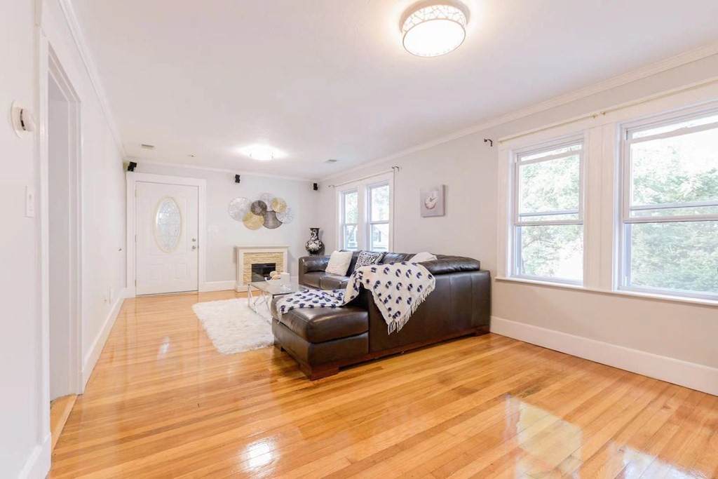 84 Baker Ave - Photo 1