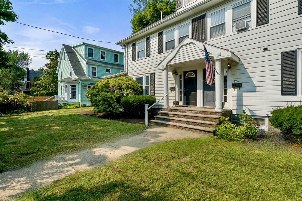 259 Humphrey Street - Photo 1