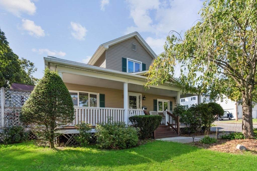 7 Smith Ave - Photo 1