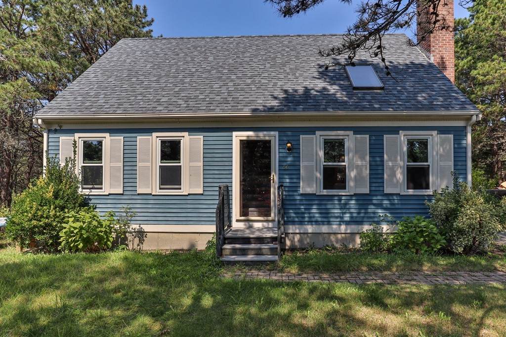 56 Dover Rd - Photo 1