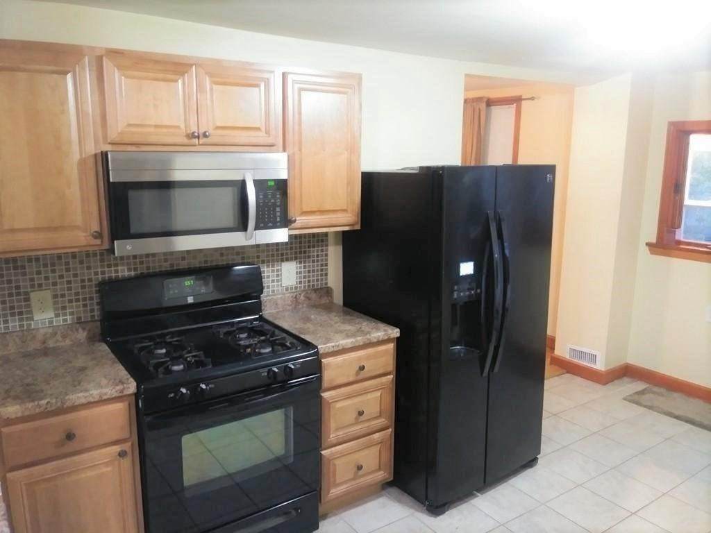 50 Temple St - Photo 1