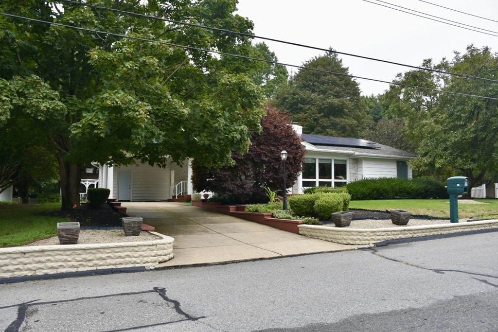 25 Wayne Memorial Drive - Photo 1