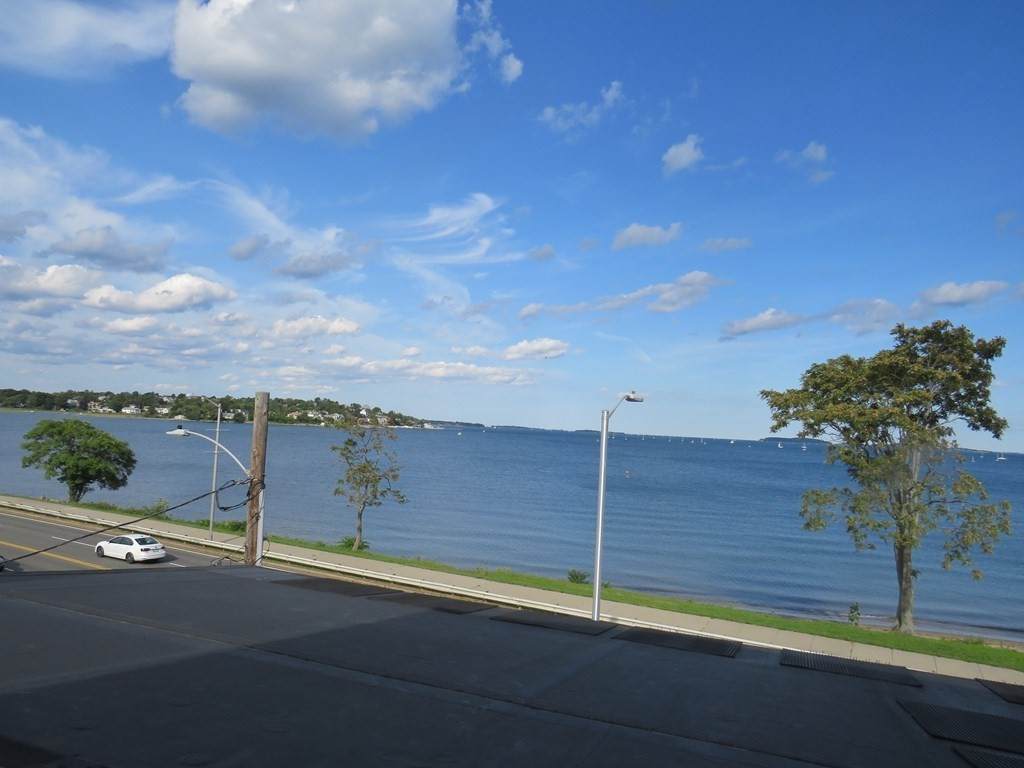 443 Quincy Shore Drive - Photo 1
