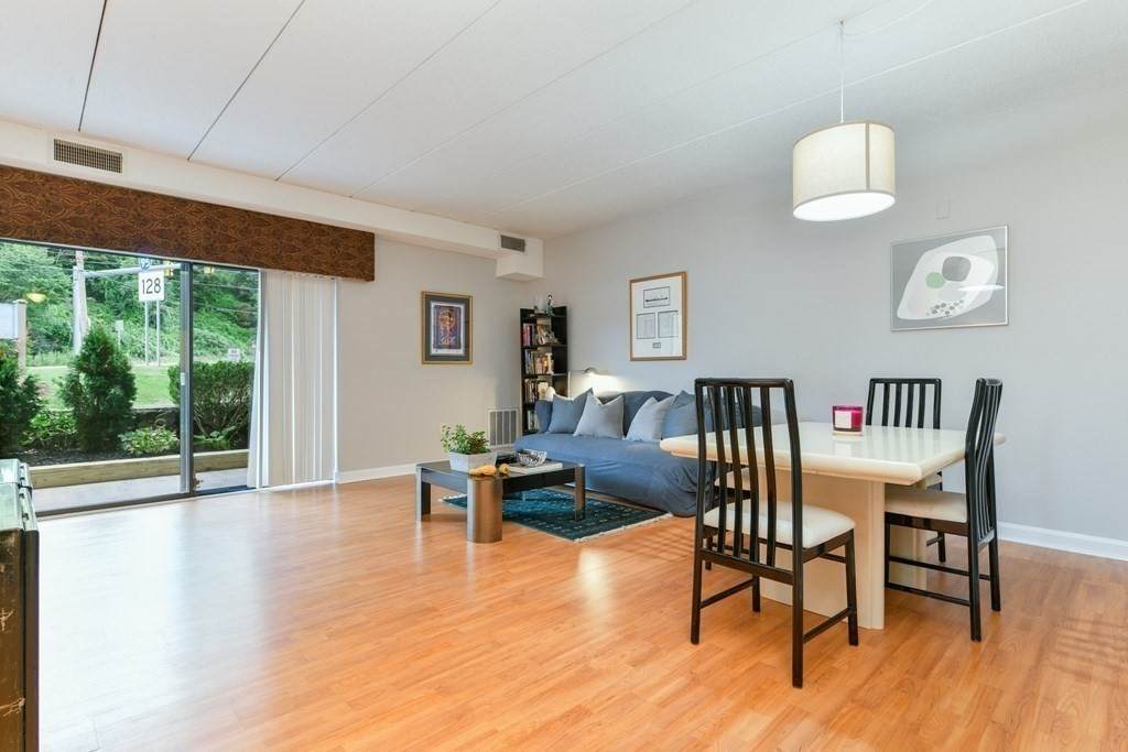 40 Main St - Photo 1