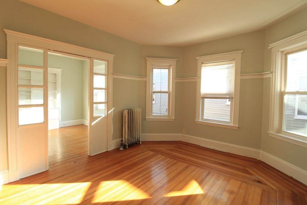 34 Belknap St - Photo 1