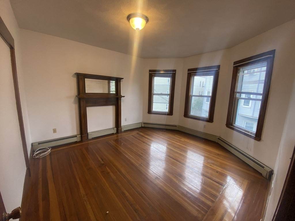 32 Oakland St. - Photo 1