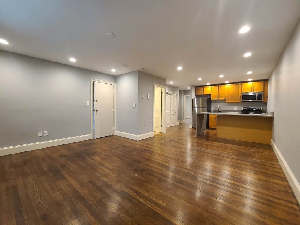 21 Carson St - Photo 1