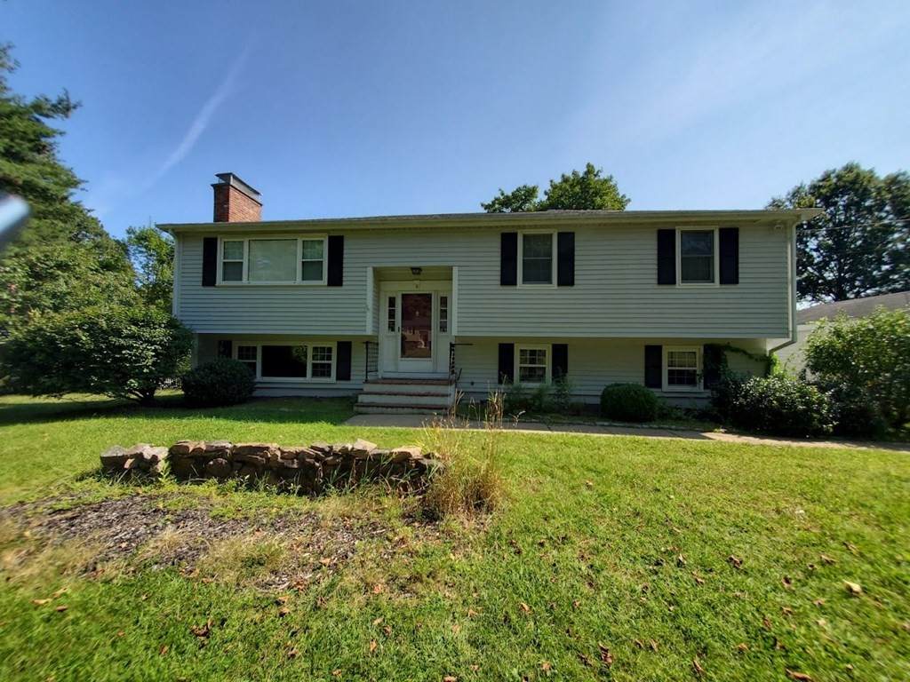 8 Pondview Rd - Photo 1