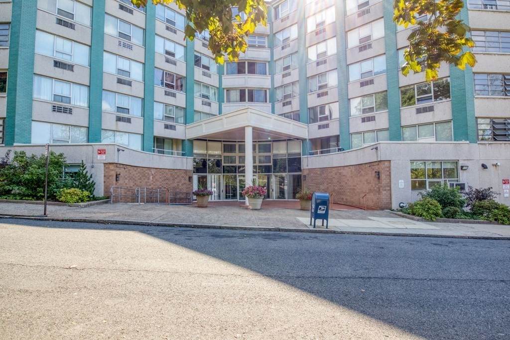 101 Mulberry St - Photo 1