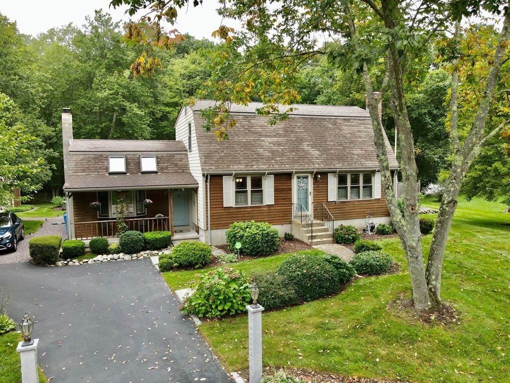 34 Mayflower Cir - Photo 1