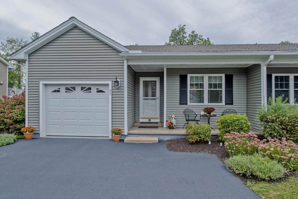 51 Silvercrest - Photo 1