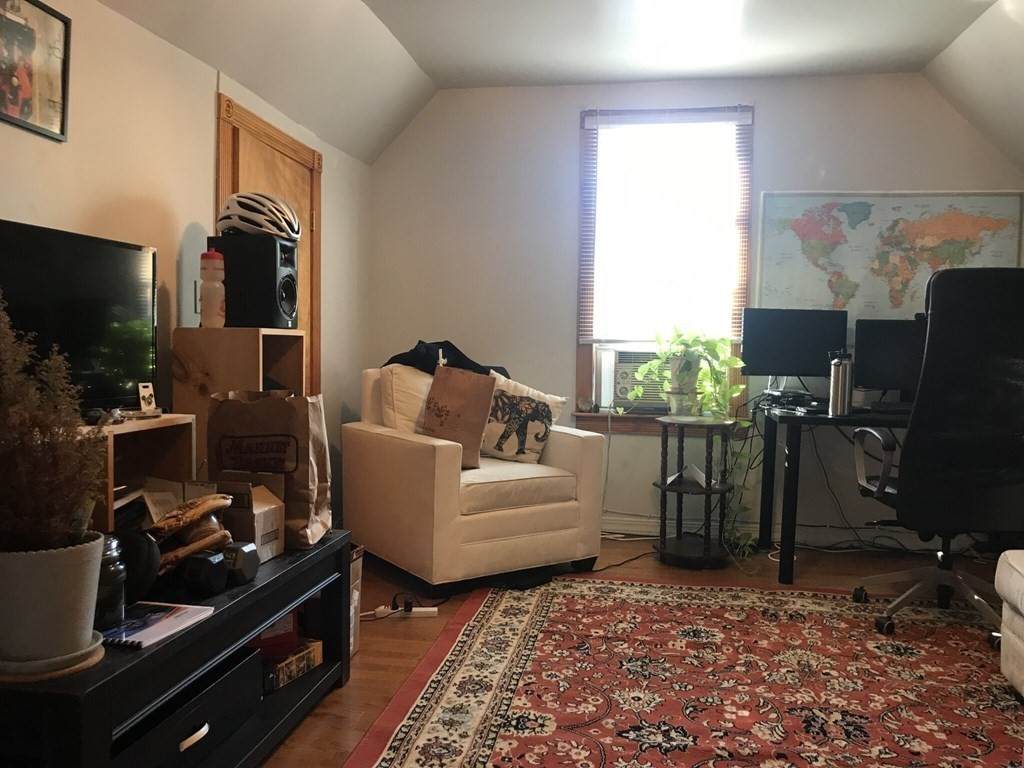 132 Cherry - Photo 1
