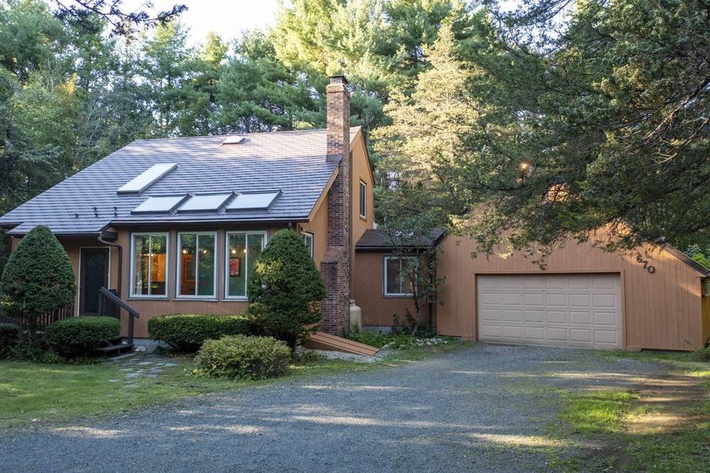 670 Bay Rd - Photo 1