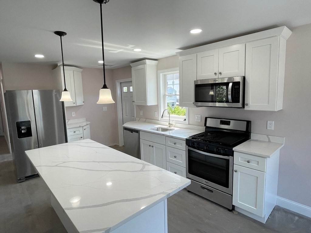 43 Arnold Street - Photo 1