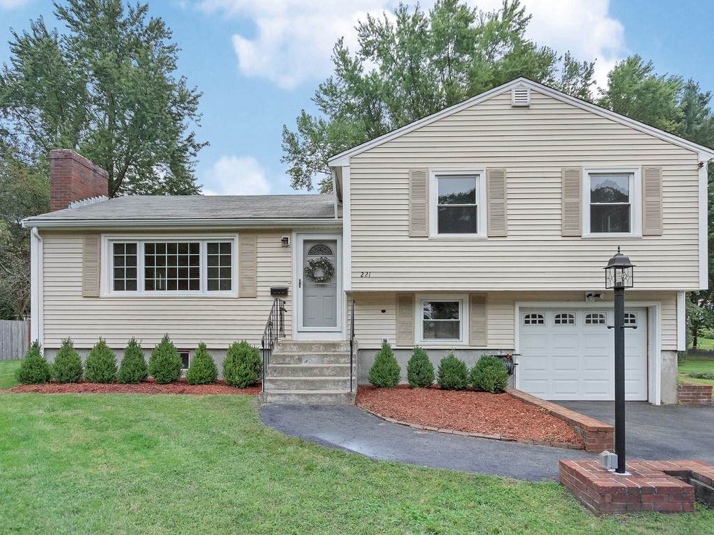 221 Totten Pond Rd - Photo 1