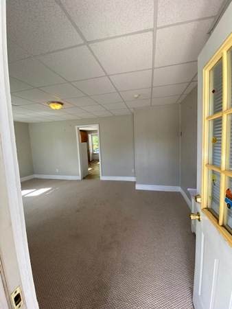 26 Pleasant St - Photo 1
