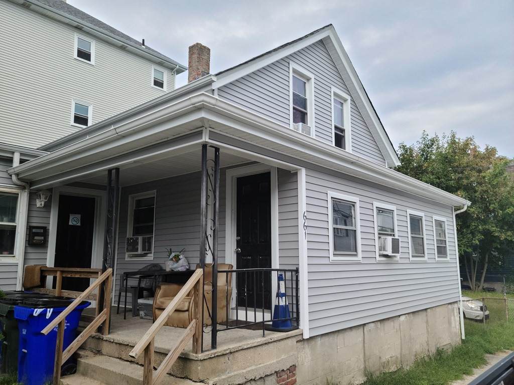 661 3Rd St - Photo 1