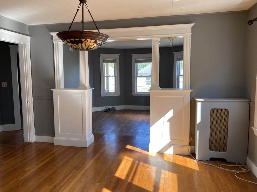 20 Gilbert St - Photo 1