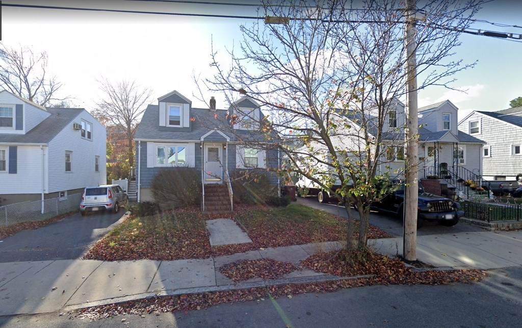 152 Springvale Ave - Photo 1