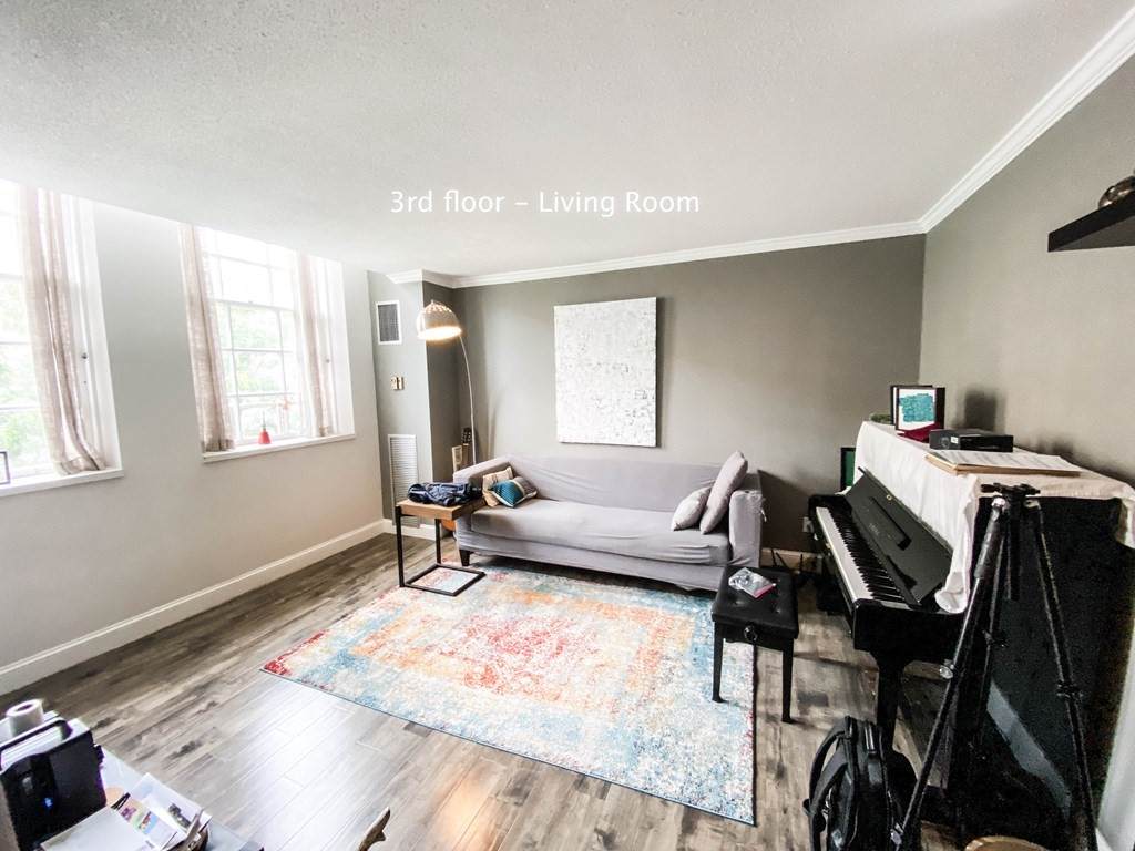 106 13th Street - Photo 1