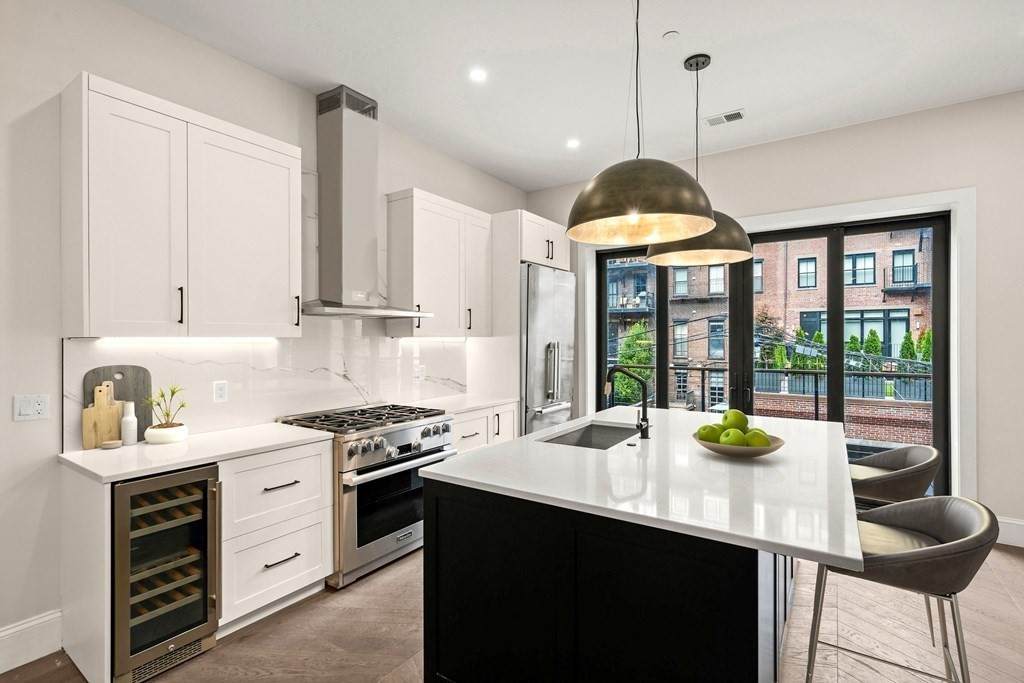 23 Upton Street - Photo 1