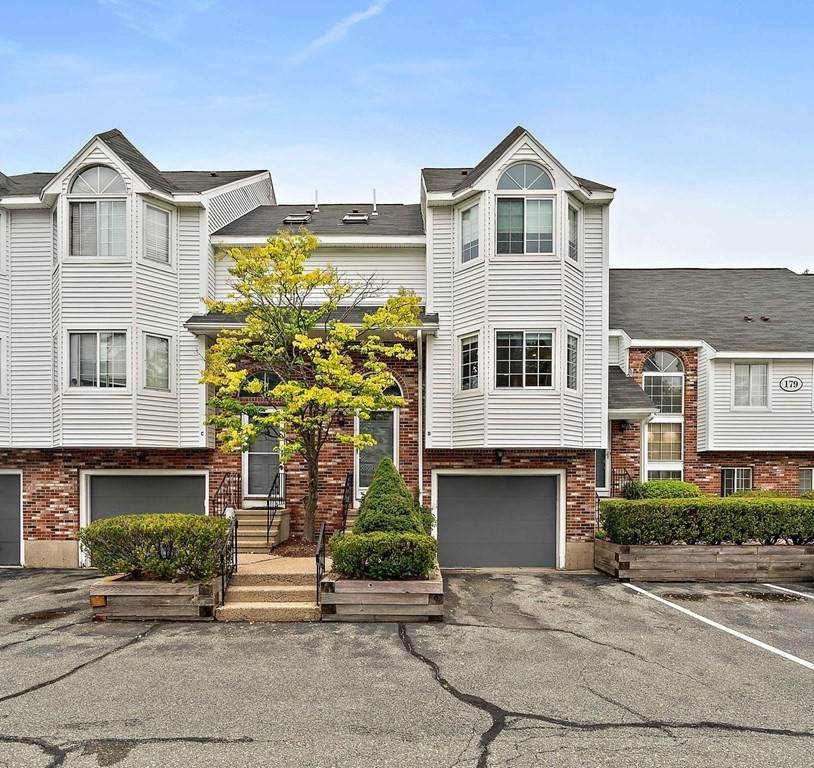 179 Tall Oaks Drive - Photo 1