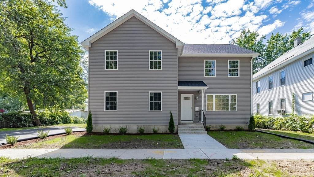 113 Newland St - Photo 1