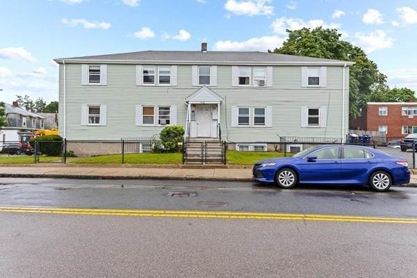 1085 Washington - Photo 1