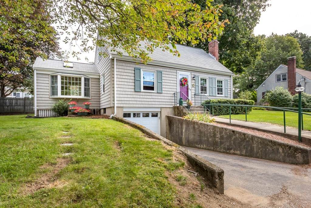 10 Louise Street - Photo 1