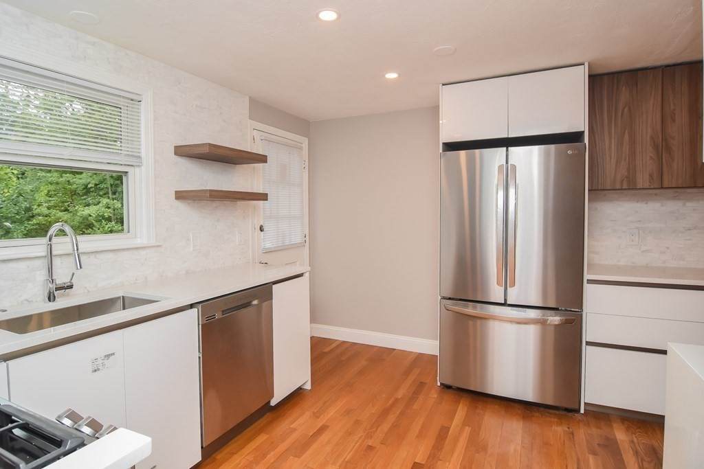12 Rodgers Ave - Photo 1