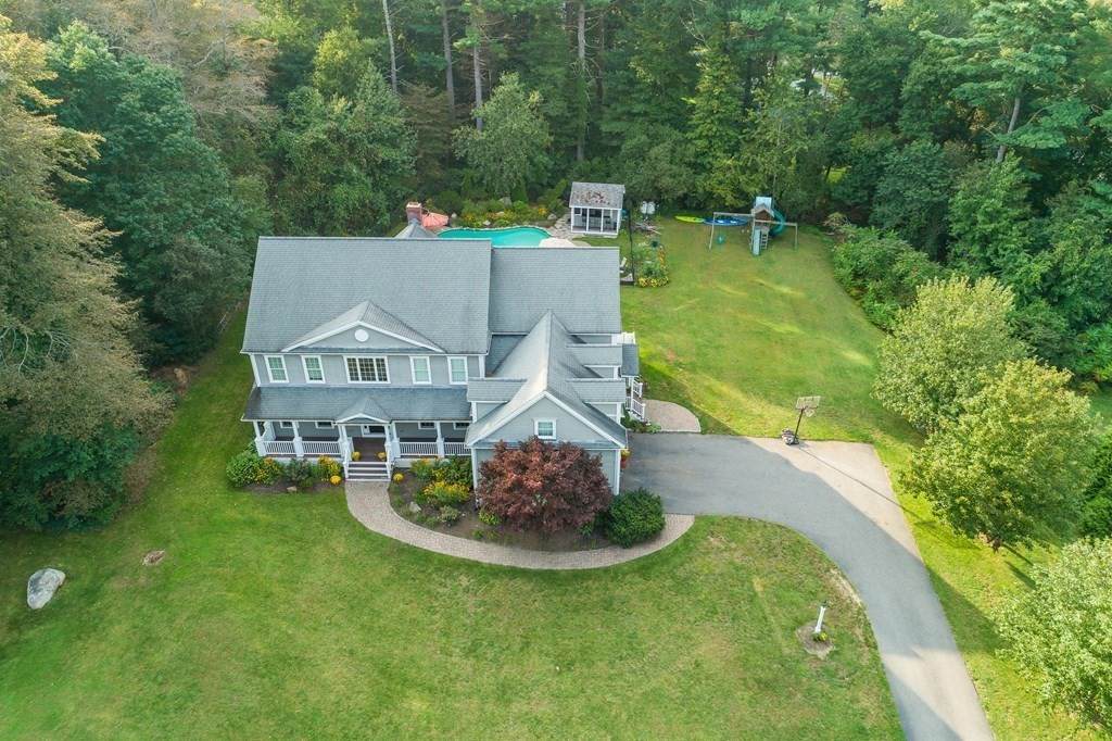 18 Woodworth Ln - Photo 1